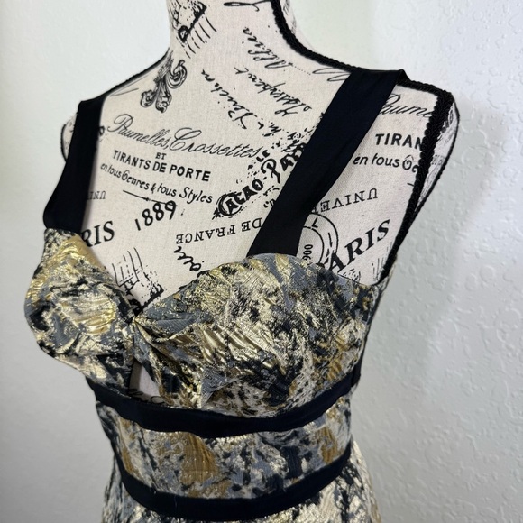 Prose & Poetry anthropologie ruffle flare Elegant Black and Gold Women's Dress - Picture 4 of 12
